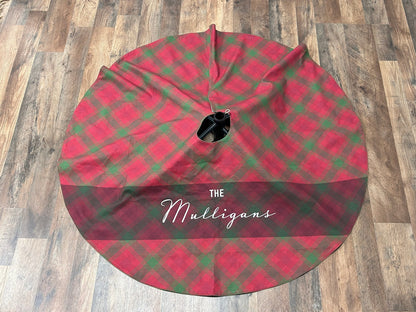 Personalized Christmas Tree Skirt | Fast-Shipping Custom Christmas Decor for the Holiday Season from 100% Cotton