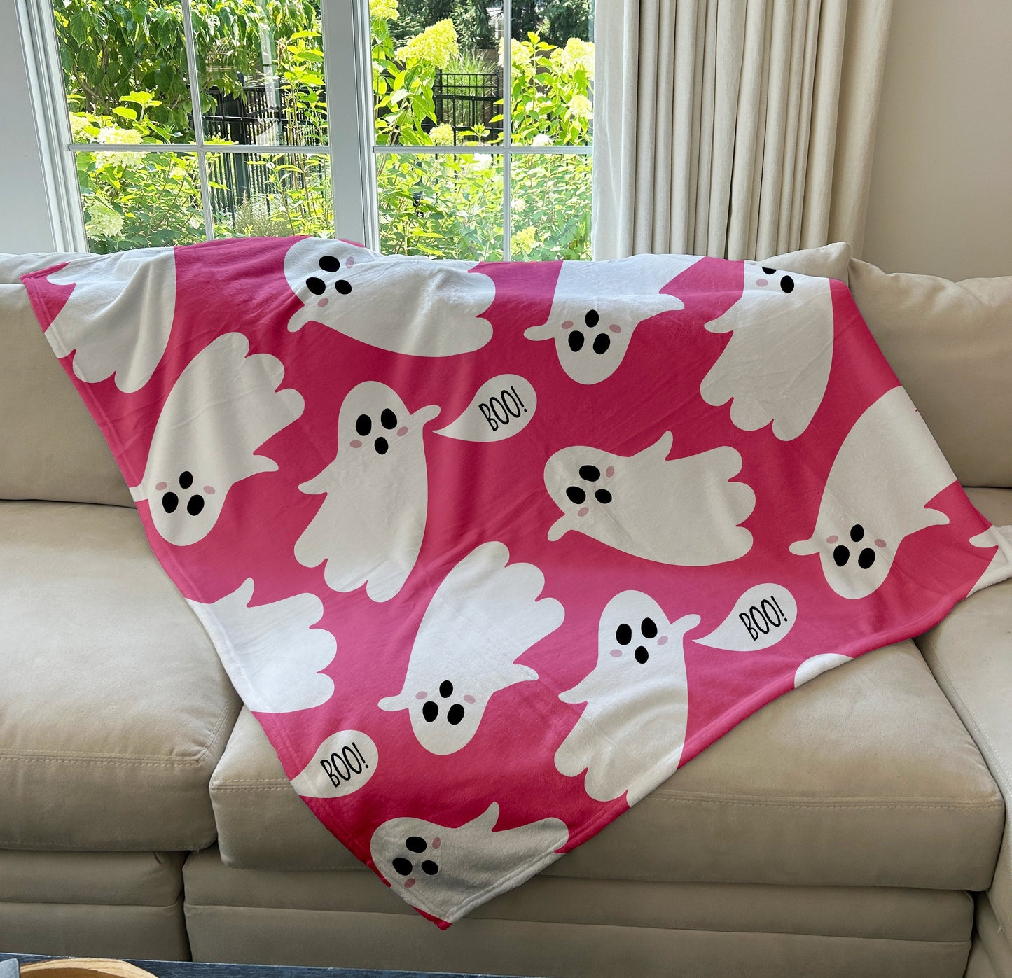 Halloween Ghosts Blanket, Spooky Ghost Blanket, 3 sizes Fleece/Sherpa, Baby/Girl/Boy/Adult Blanket, Halloween Gift Basket, Halloween Decor