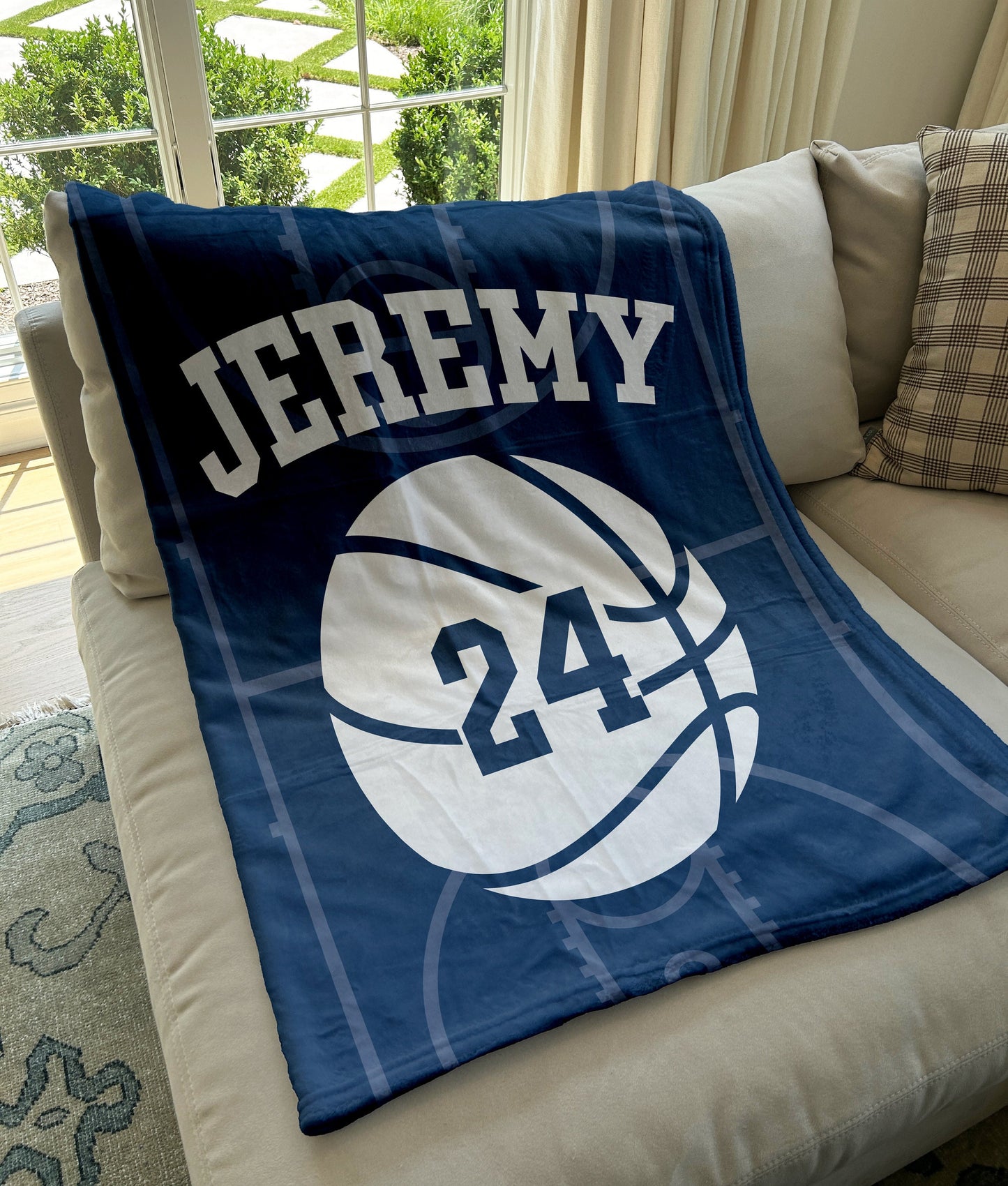 Custom Basketball Blanket with Name and Number, Custom Name Blanket, Basketball Blanket, Sports Blanket, Team Gift, Basketball Gift